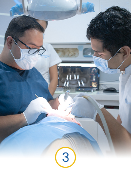 cancun dental specialists treating a patient with dental implants